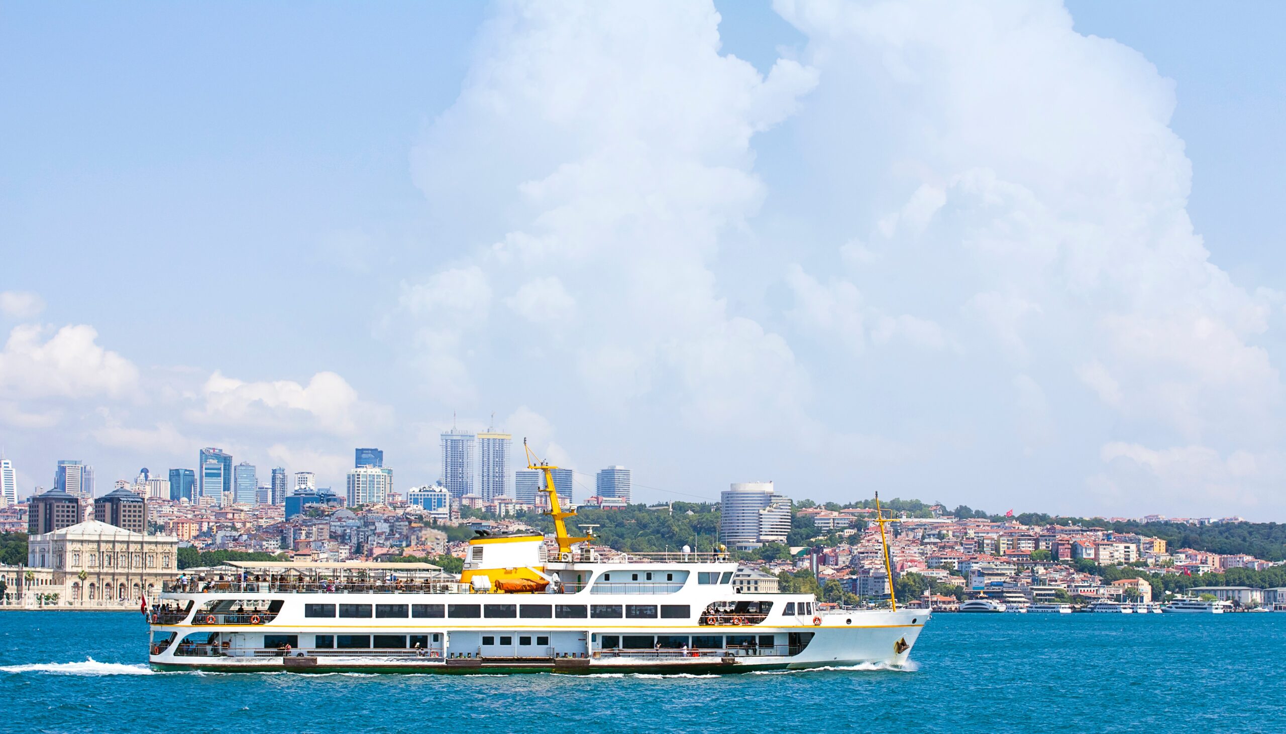 Istanbul, the capital of Turkey, an eastern tourist city.